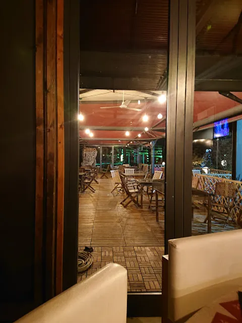 Mami Burger and Pizza