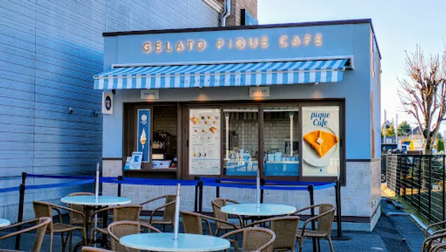 gelato pique cafe 佐野プレミアム・アウトレット店