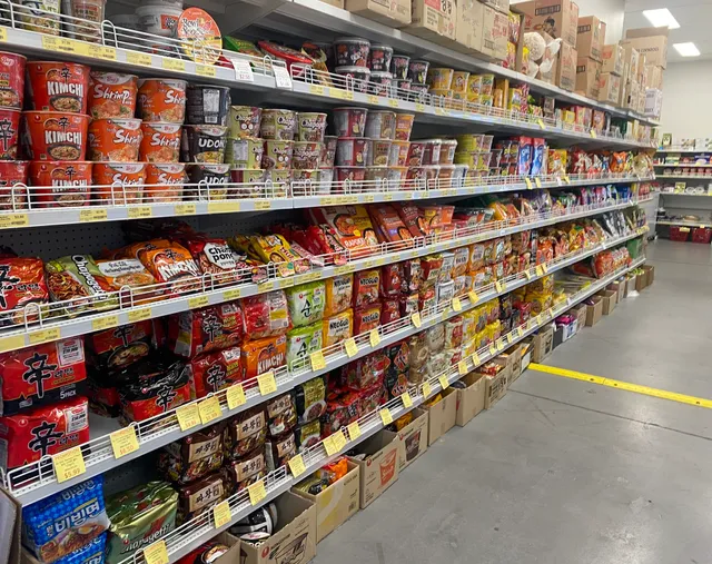 Top Mart Morley 탑마트 몰리점