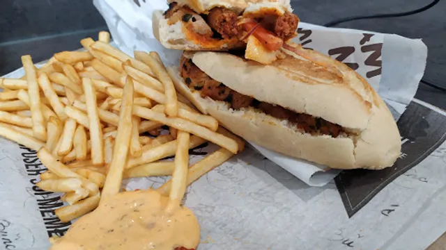 Bunch Nantes Centre ️- Sandwichs, Tacos & Burgers à Nantes