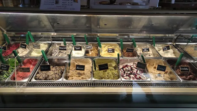 Bar Porta ( Birreria- paninoteca- gelateria)