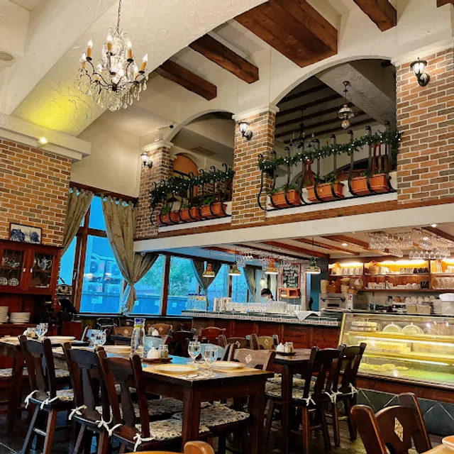 CaLACaLA義大利廚房內湖店