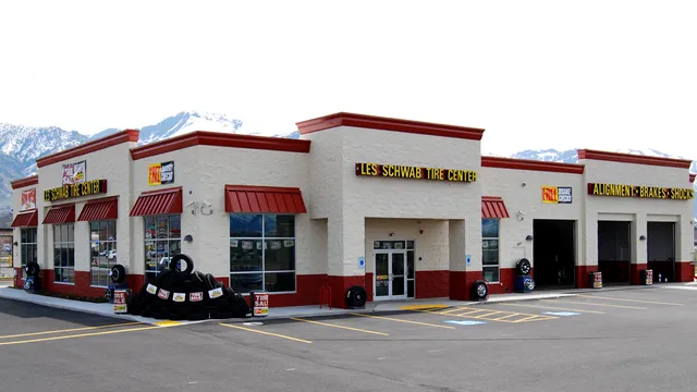 Les Schwab Tire Center