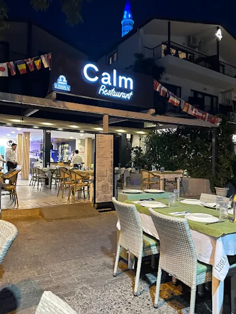 Calm Restaurant