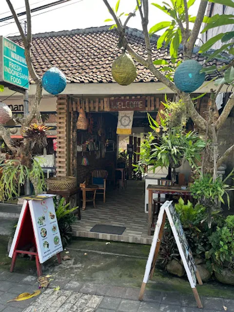 Nessa Warung