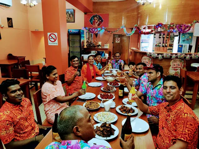 Indiana Curry House & Bar