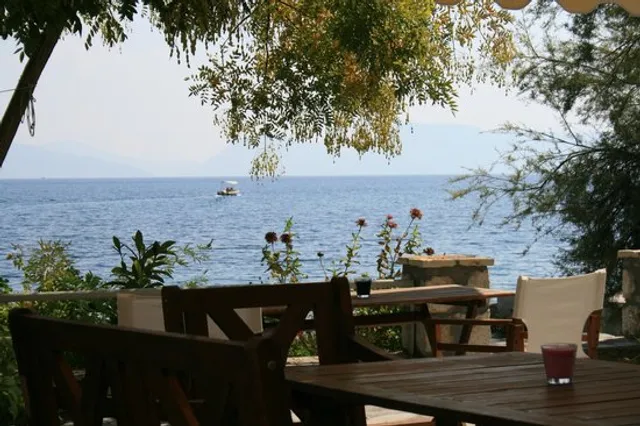 Gianna's Studios in Nikiana