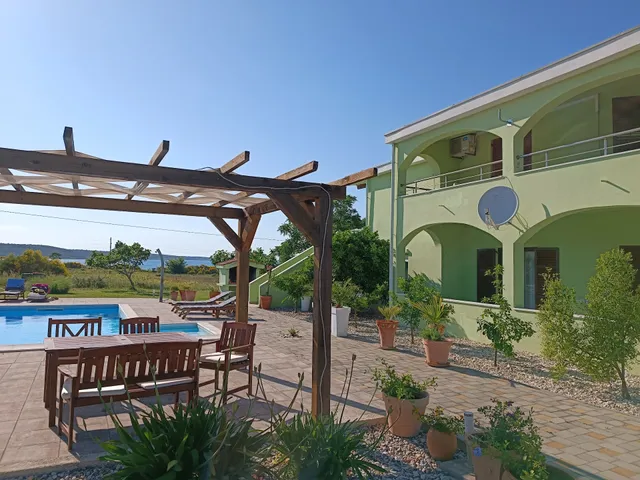 Apartment Ljubacki Stanovi - 2