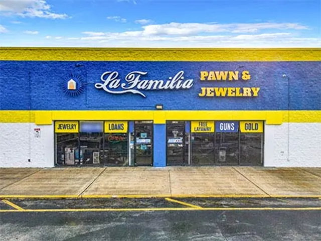 La Familia Pawn and Jewelry