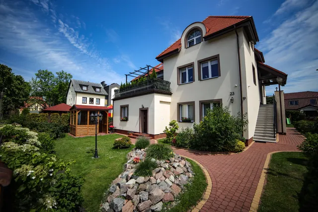 Kapitan Kik pokoje gościnne