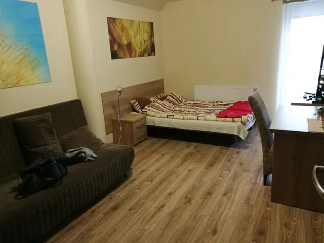 "Za kinem" Pokoje gościnne