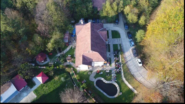 Pensiunea "Casa EXtreme"