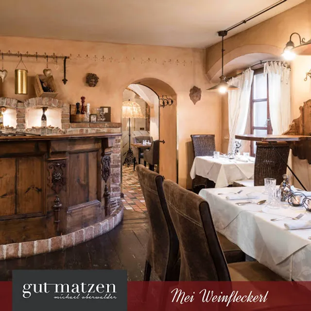 Gut Matzen Cafe Restaurant Bar