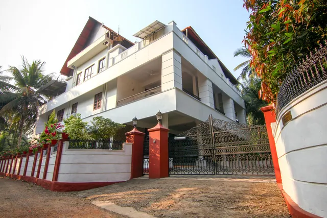 Riverside Inn Muttar - Backwater Home Stay