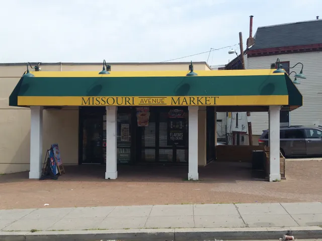 Missouri Avenue Market