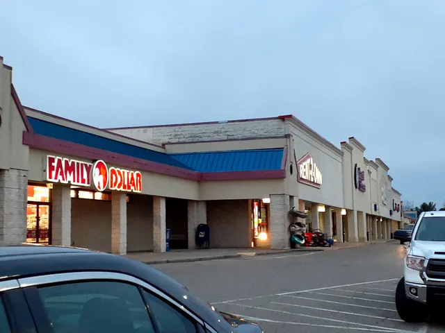 Lafayette Center - Marietta, OH