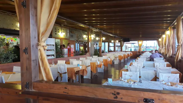 Stabilimento e Ristorante Capannina 3 - Lido dei Pini