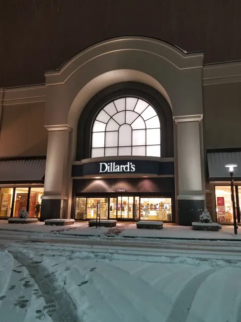 Dillard's