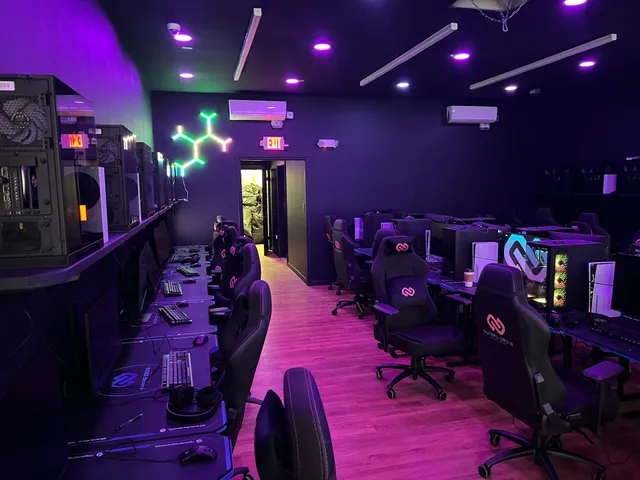 Gamers Grove Esports Center