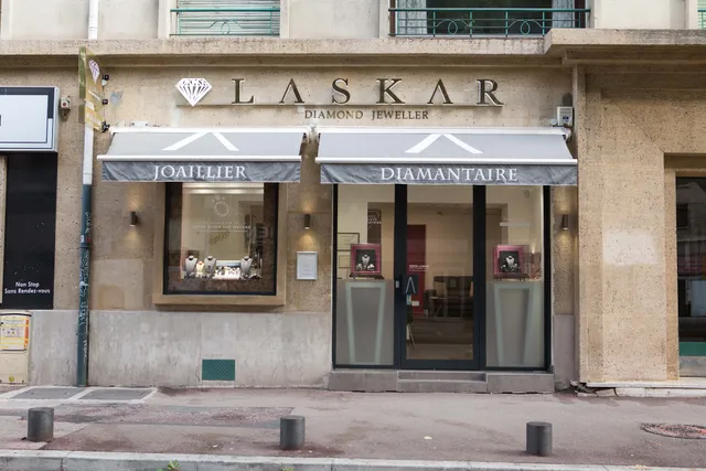 LASKAR DIAMOND JEWELLER