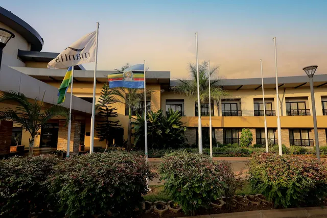 Mantis EPIC Hotel & Suites