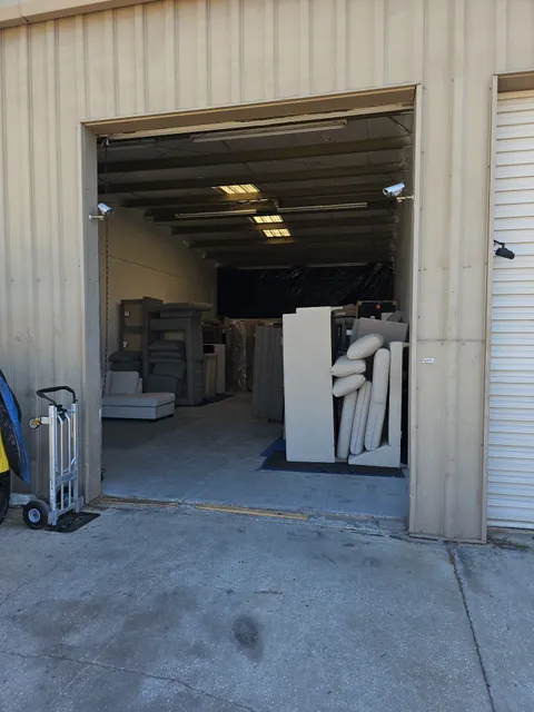 Couchub (by appointment only)