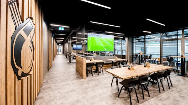 WHISTLE – Great Sports . Fine Food