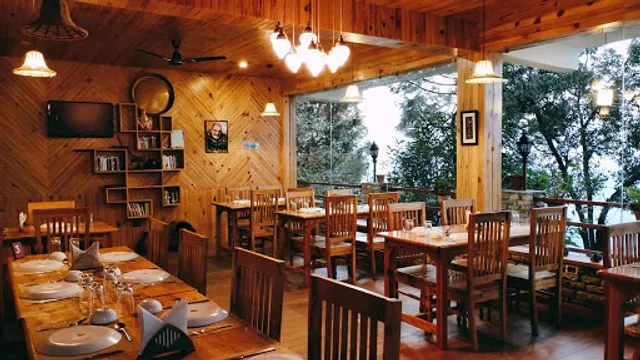 The Nature's Cafe