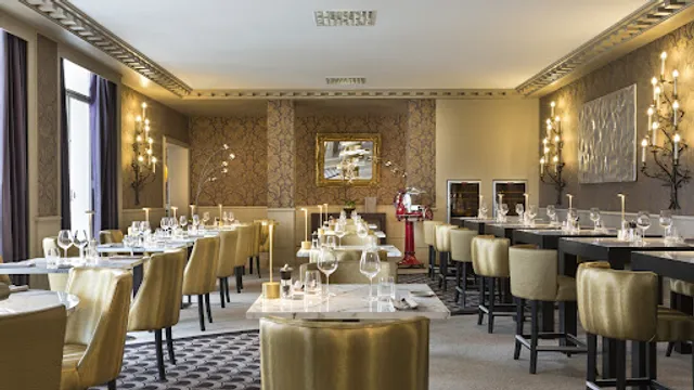 Le 85 Restaurant & Bar