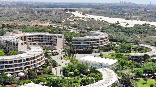 zivs place neot golf caesarea