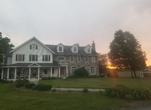 Maple Shade Bed & Breakfast