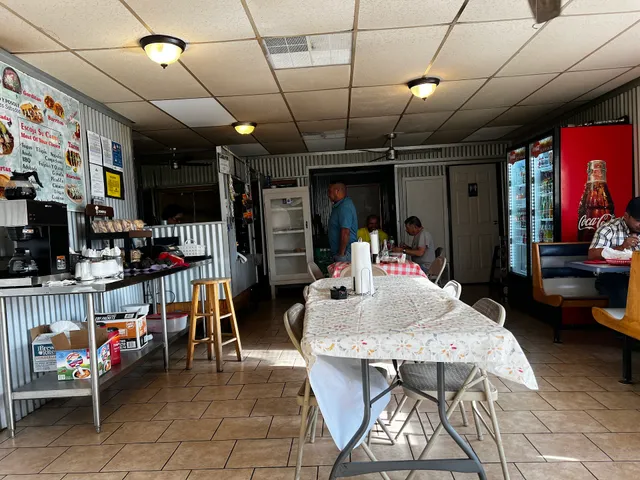 Molina's Tortilleria & Restaurant