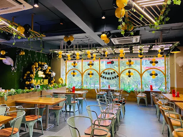 William John's Pizza Prahladnagar