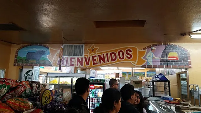 Panadería y Carnicería La Estrella