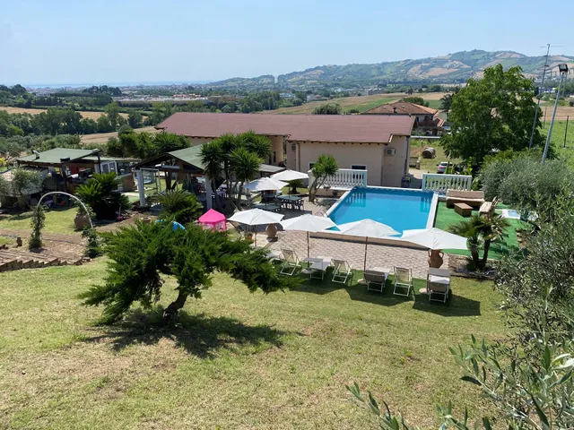 Residence & Glamping Il Villaggio del Re