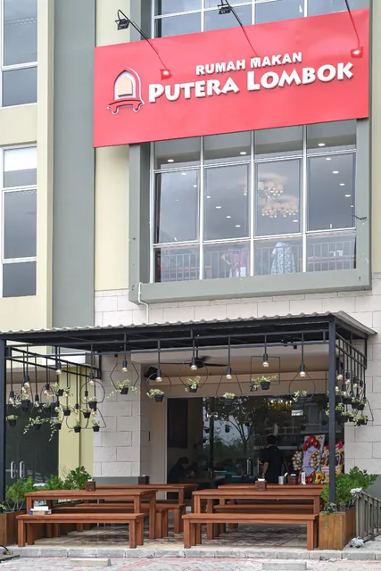 Rumah Makan Putera Lombok - Gading Serpong