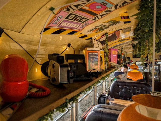 The American SchoolBus Cafe