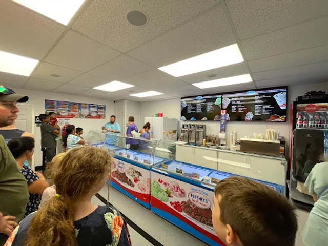 Huntersville Ice Cream Shop