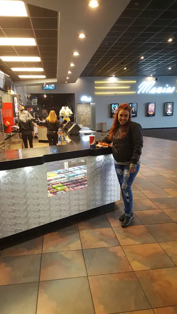 Showplace Cinemas Henderson 8