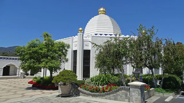 Self-Realization Fellowship Temple