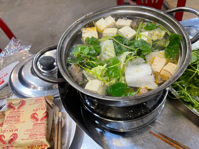 Bò Tơ Dã Chiến - Hùng Bò