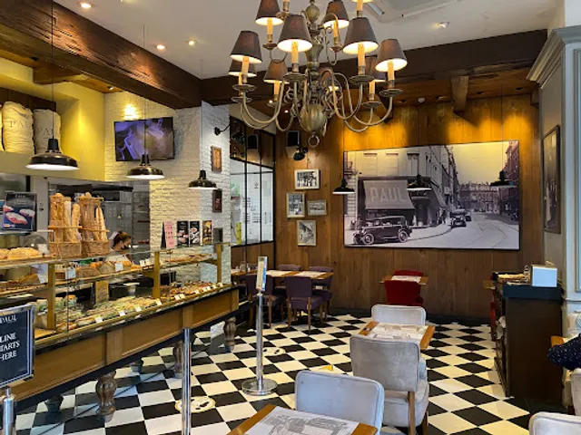 PAUL Boulangerie et Patisserie