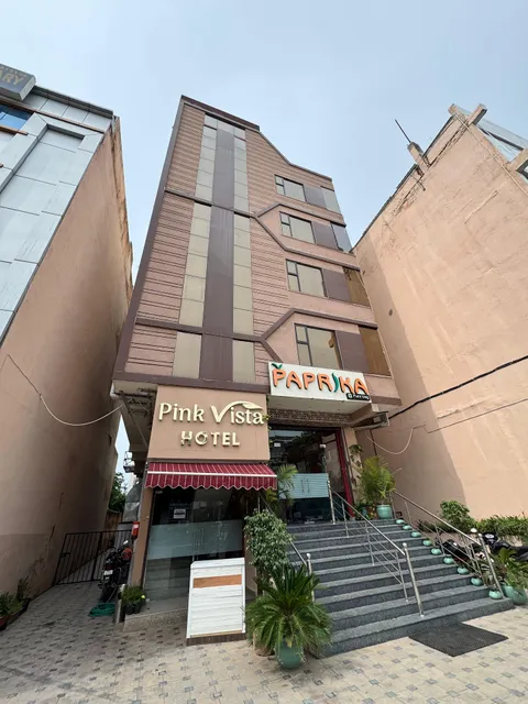 Pink Vista Hotel