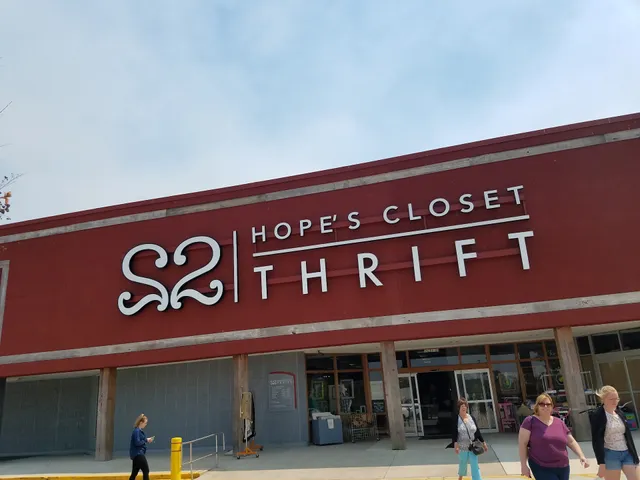 Hope's Closet Thrift Store - San Pablo