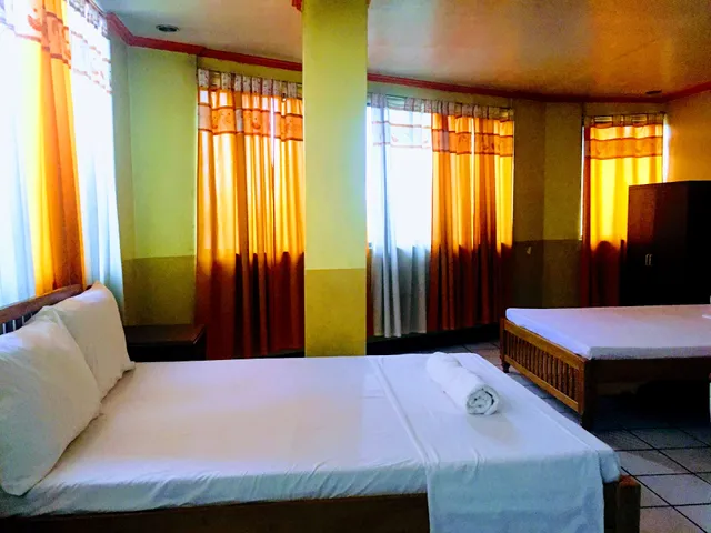 Mainstrip Tourist Inn Bacolod