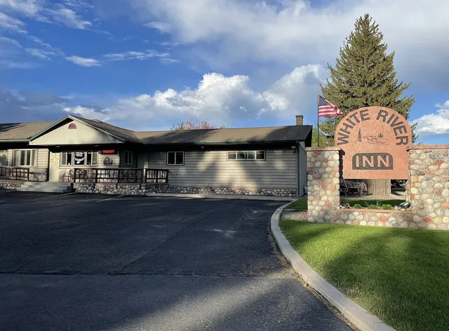 White River Inn
