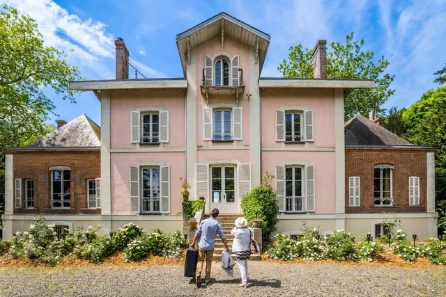 Castle De La Tourlandry