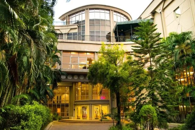 OYO 5283 Space Circle