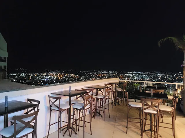 Monsieur Crème - Restaurante Rooftop