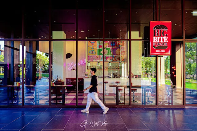 Big Bite Burger Bar & Grill